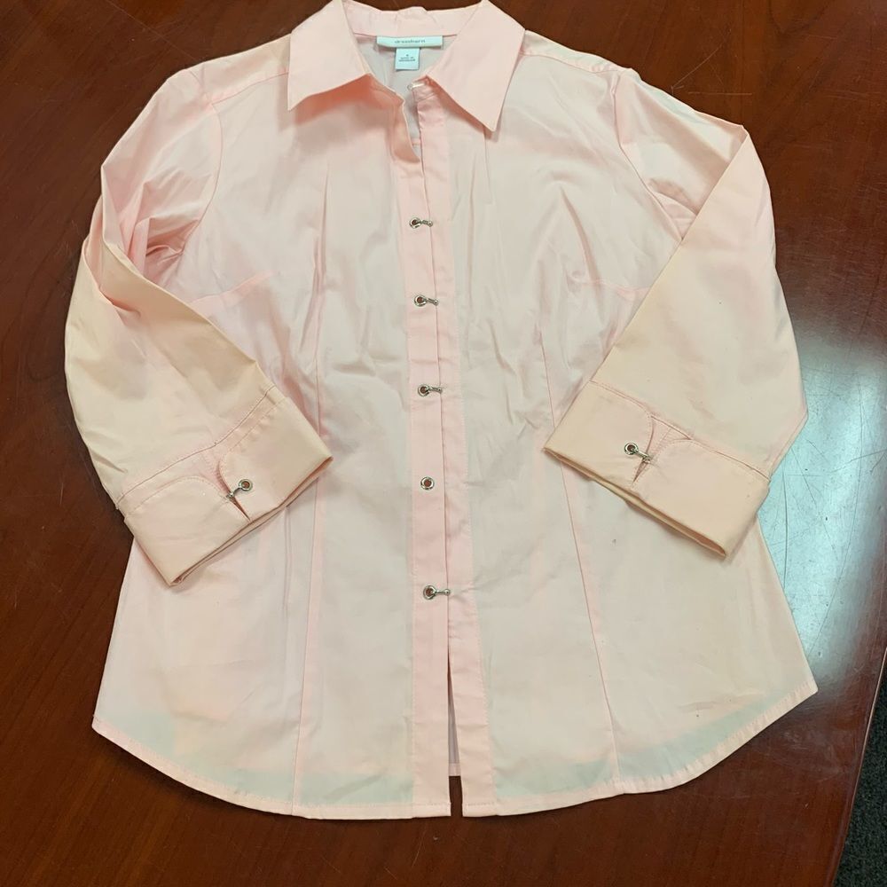 Dress Barn Pink Metal Clasp Button Down Fitted Shirt sz S